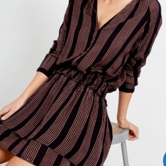 EUC Rails Midas Metallic Stripe Elastic Waist V-Neck Dress - Picture 3 of 11